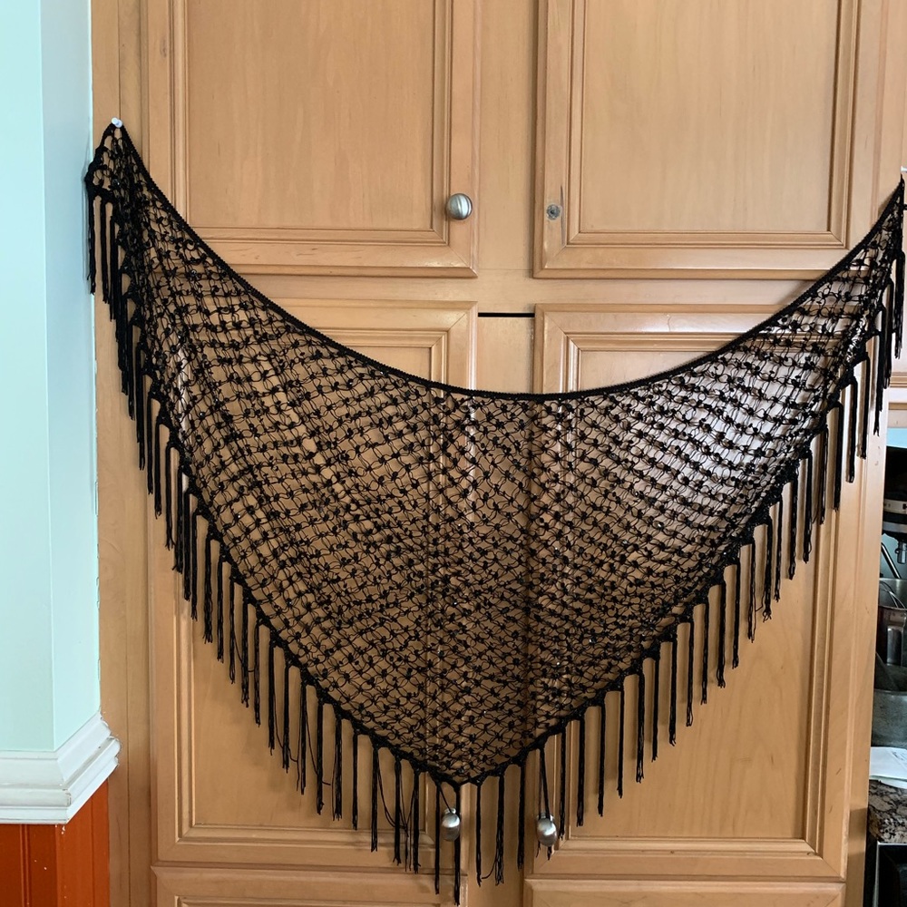 Black shawl
